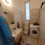 Vintage Near Boulevard With Ac After Renovation *